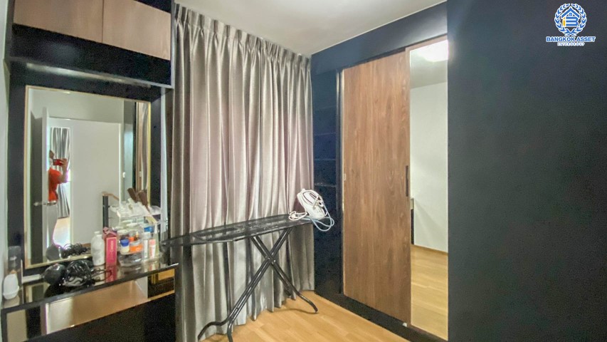 *****ทาวน์เฮ้าส์มือสองย่านนนทบุรี ม.พลีโน่ ราชพฤกษ์-รัตนาธิเบศร์ หลังมุม! บนเนื้อที่ 24.1 ตร.ว. ฟังก์ชัน 3 ห้องนอน 2 ห้องน้ำ 2 ที่จอดรถ แถมฟรี! 3 เครื่องปรับอากาศ 1 เครื่องทำน้ำอุ่น สภาพดีเหมาะแก่การเข้าอยู่ เฟอร์นิเจอร์บิวท์อินพร้อม ใกล้รถไฟฟ้าสายสีม่วง "สถานีบางพลู" และทางด่วน "ศรีรัช-วงแหวนรอบนอก"